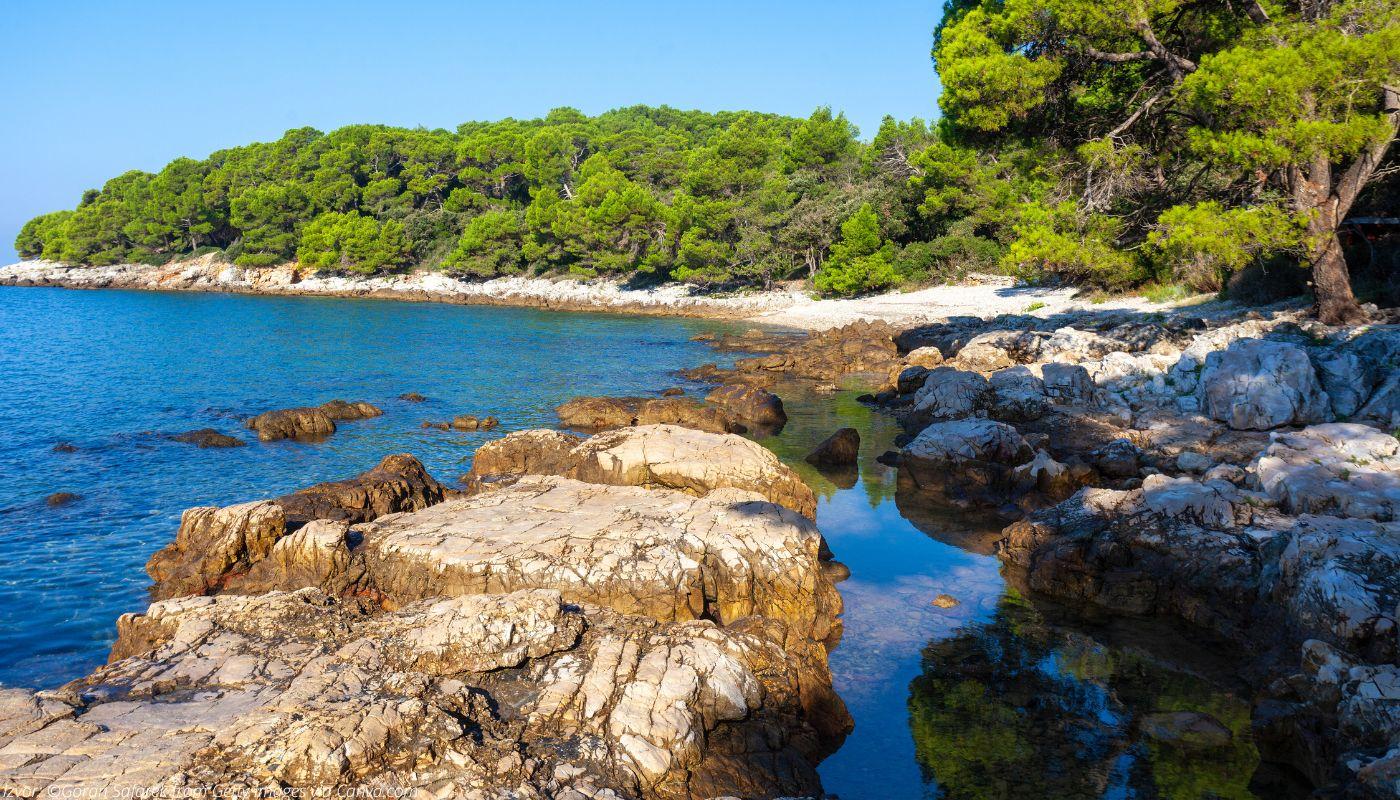 Rovinj golden cape